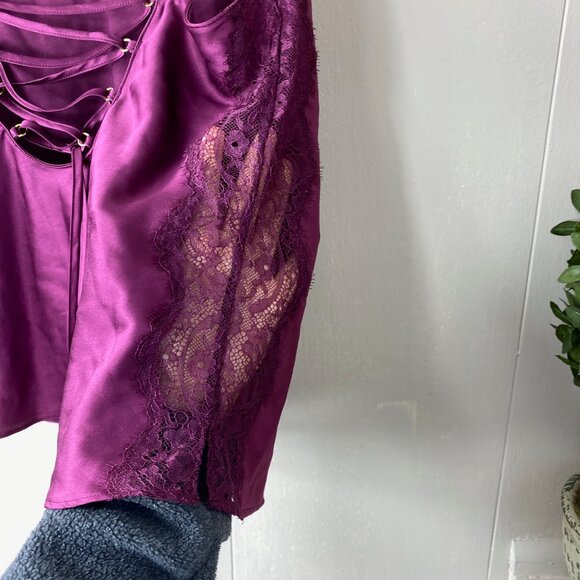 Victoria's Secret Burgundy Lace Tank Top Size Small - Picture 7 of 10